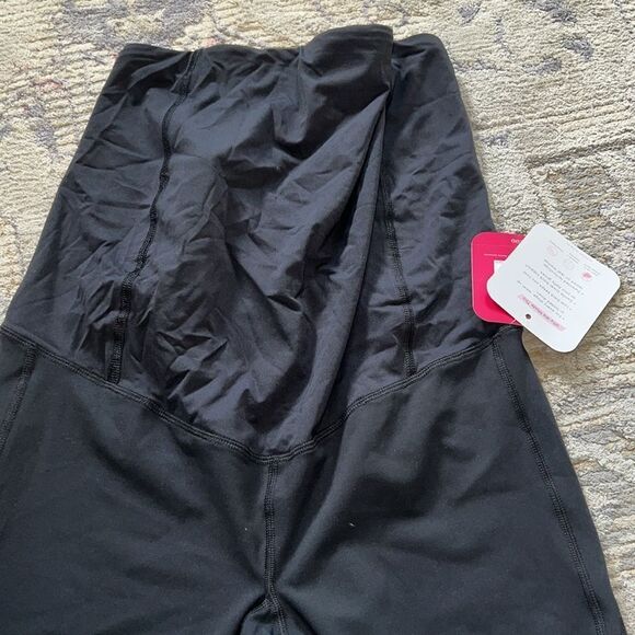 Isabel maternity women’s cross over panel active capri pant large NWT BLACK - Picture 13 of 14